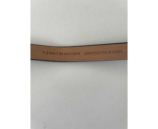 Garage Sales FARNHAM -  750