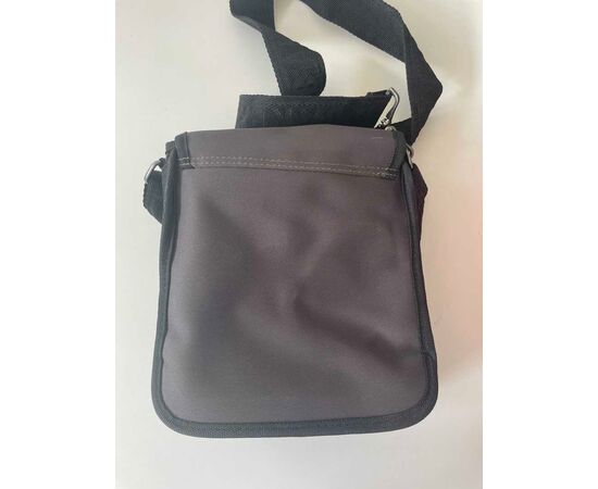 Garage Sales ESHER -  492